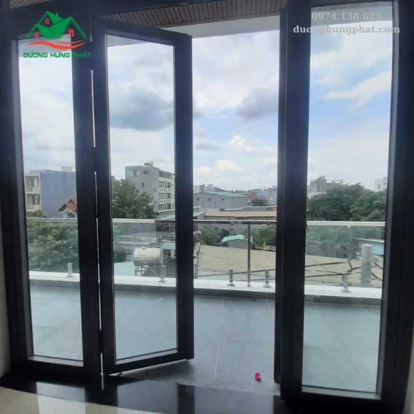 cửa nhôm Xingfa mở quay 4 cánh tại Bình Thạnh TP.HCM